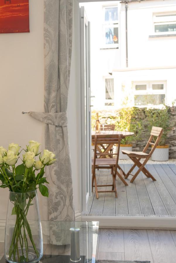 Highfield House - 1 Bed-Sleeps 2-Tjs20Hh Apartment Илфракомб Екстериор снимка