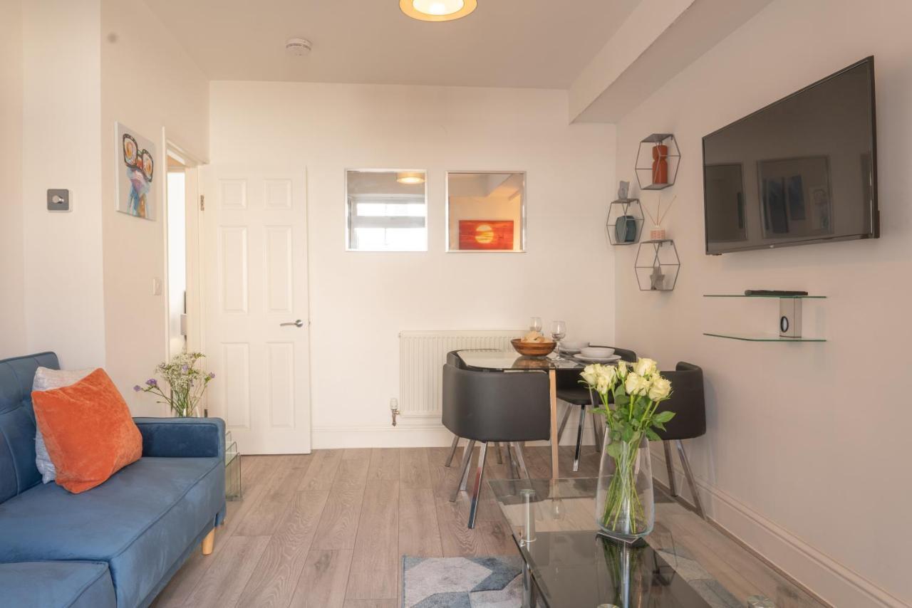 Highfield House - 1 Bed-Sleeps 2-Tjs20Hh Apartment Илфракомб Екстериор снимка