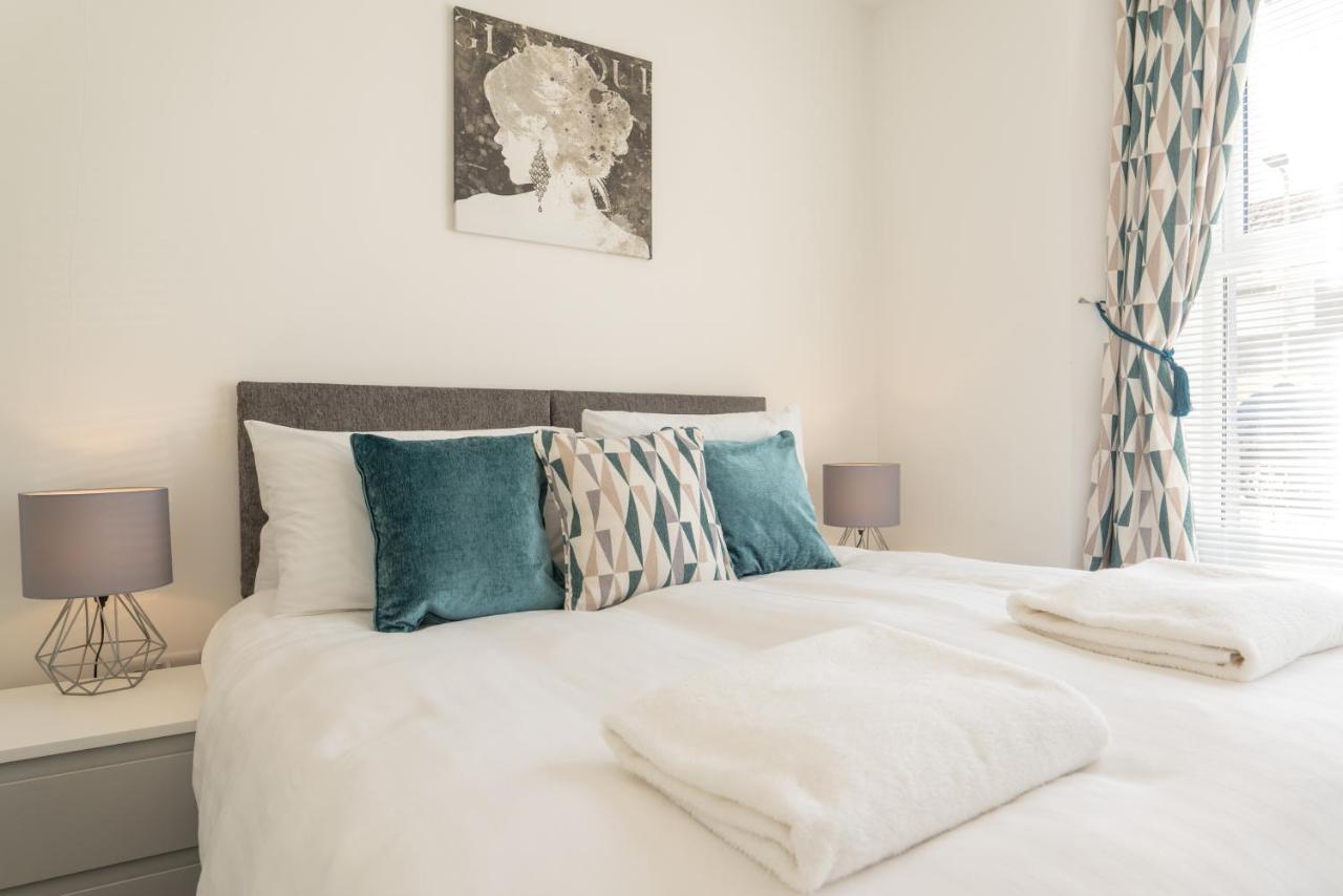 Highfield House - 1 Bed-Sleeps 2-Tjs20Hh Apartment Илфракомб Екстериор снимка