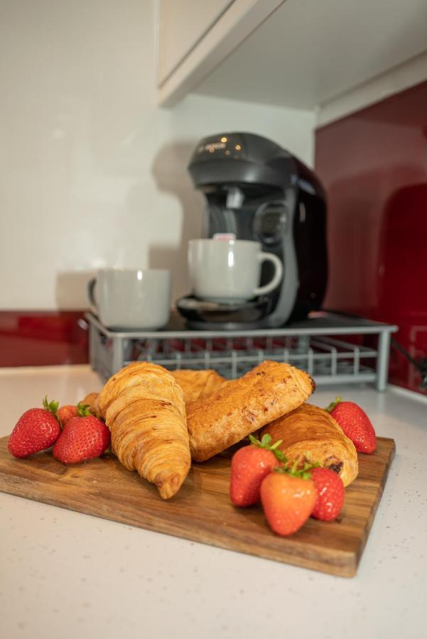 Highfield House - 1 Bed-Sleeps 2-Tjs20Hh Apartment Илфракомб Екстериор снимка