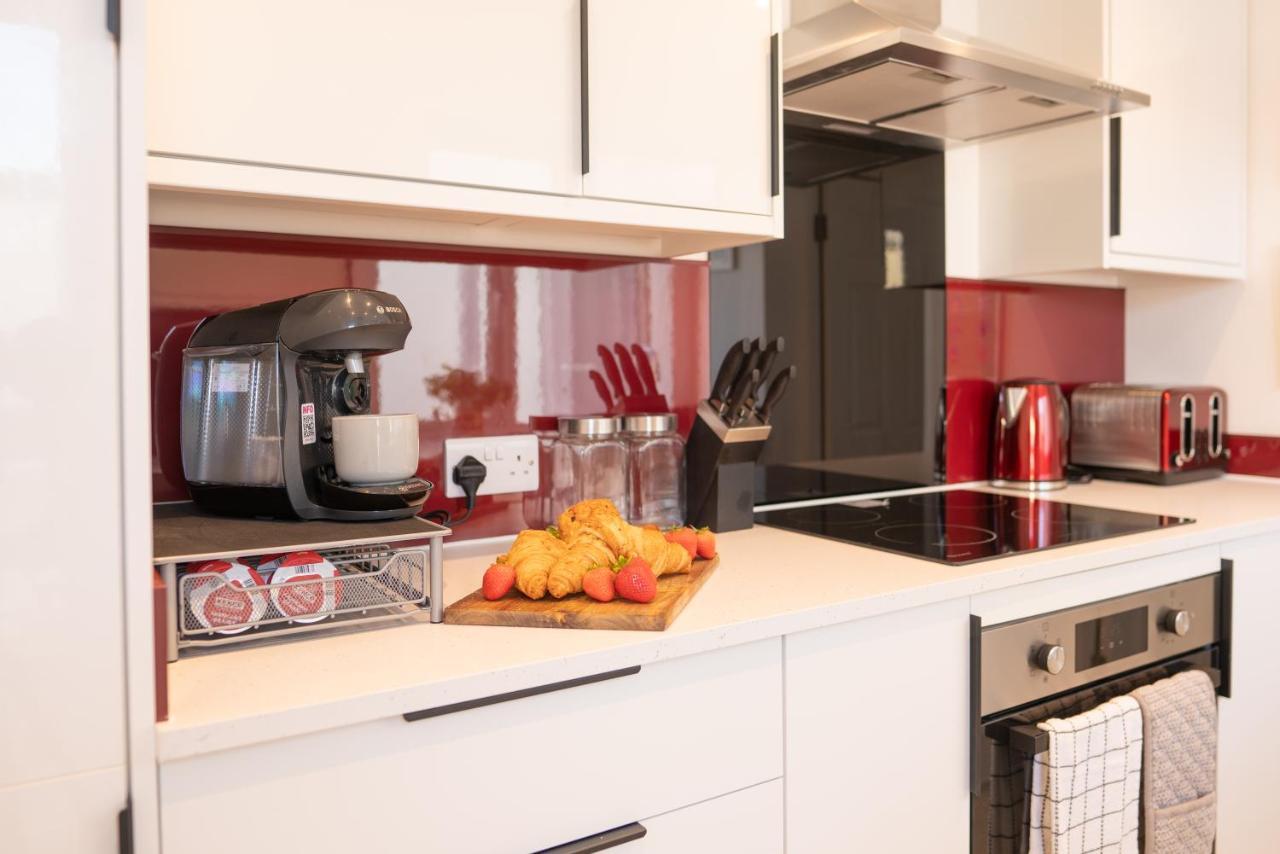 Highfield House - 1 Bed-Sleeps 2-Tjs20Hh Apartment Илфракомб Екстериор снимка